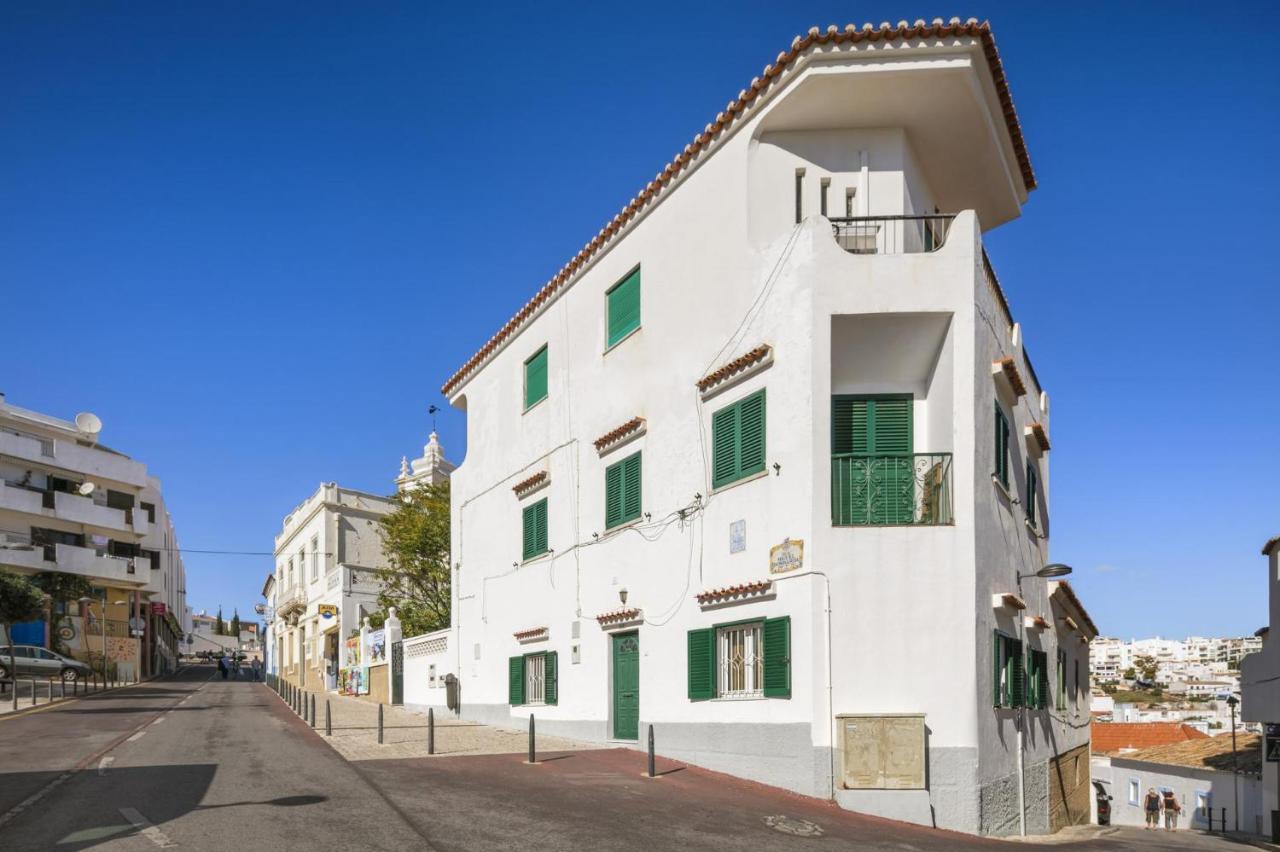 Private 2 Bed Apartment In Albufeira Old Town Екстер'єр фото
